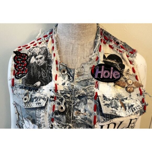 DREAM & DESTROY PUNK ROCK PATCH CUSTOM VINTAGE DENIM VEST - Picture 4 of 16